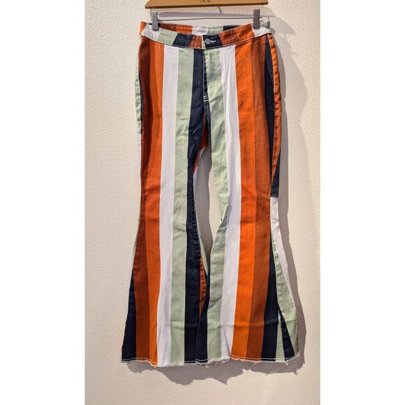 70's style bell bottom multicolor jeans. - Picture 7 of 8
